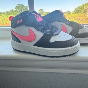 Toddler girl Nike shoes